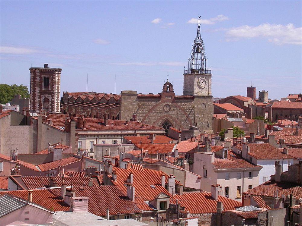 Hotel Alexander Perpignan Bagian luar foto